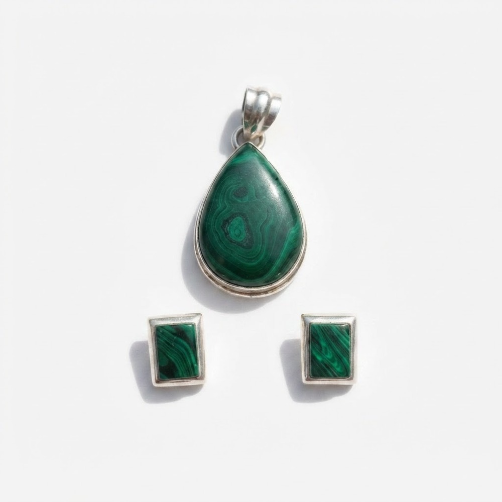 Vintage 925 Sterling Silver Malachite Teardrop Pendant and Stud Earring Set